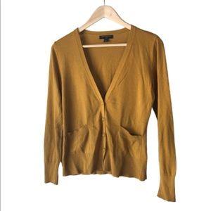 Banana Republic Petite Boyfriend Cardigan- Small